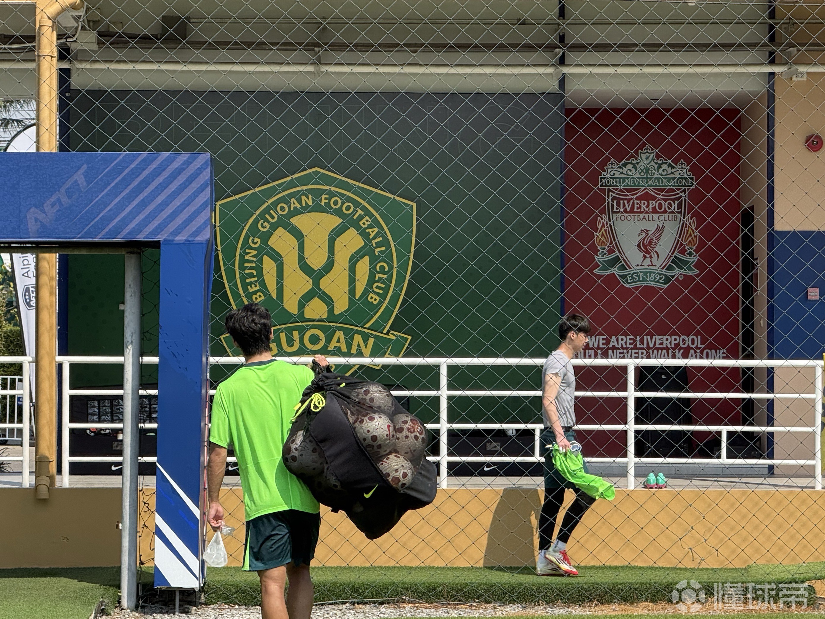 探营国安泰国冬训：训练强度高、节奏快，球队氛围轻松